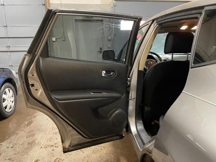 2010 nissan rogue s with 179290 miles for sale near elk-river, minnesota ec8ba8f841694b609b7bcbccc9aefd2a.jpg