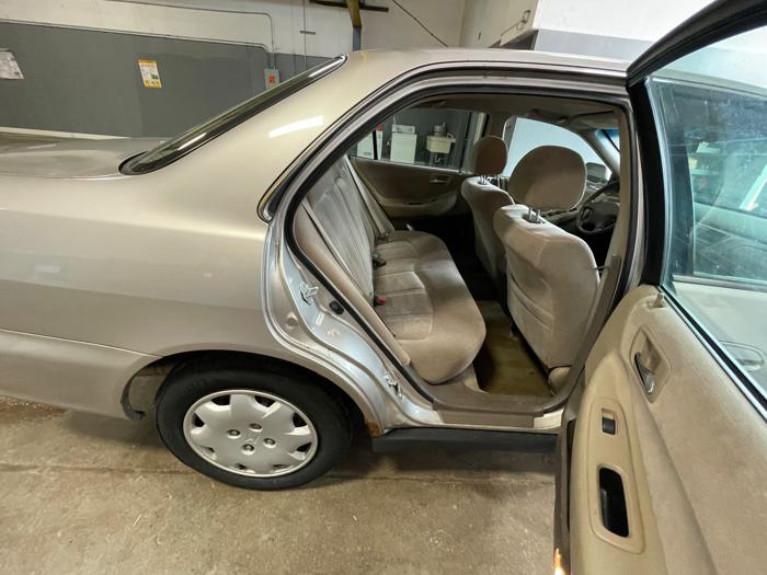 1999 honda accord lx-sedan with 148532 miles for sale near elk-river, minnesota eca55f12161f4ee3bf3df7e2975b3dc5.jpeg