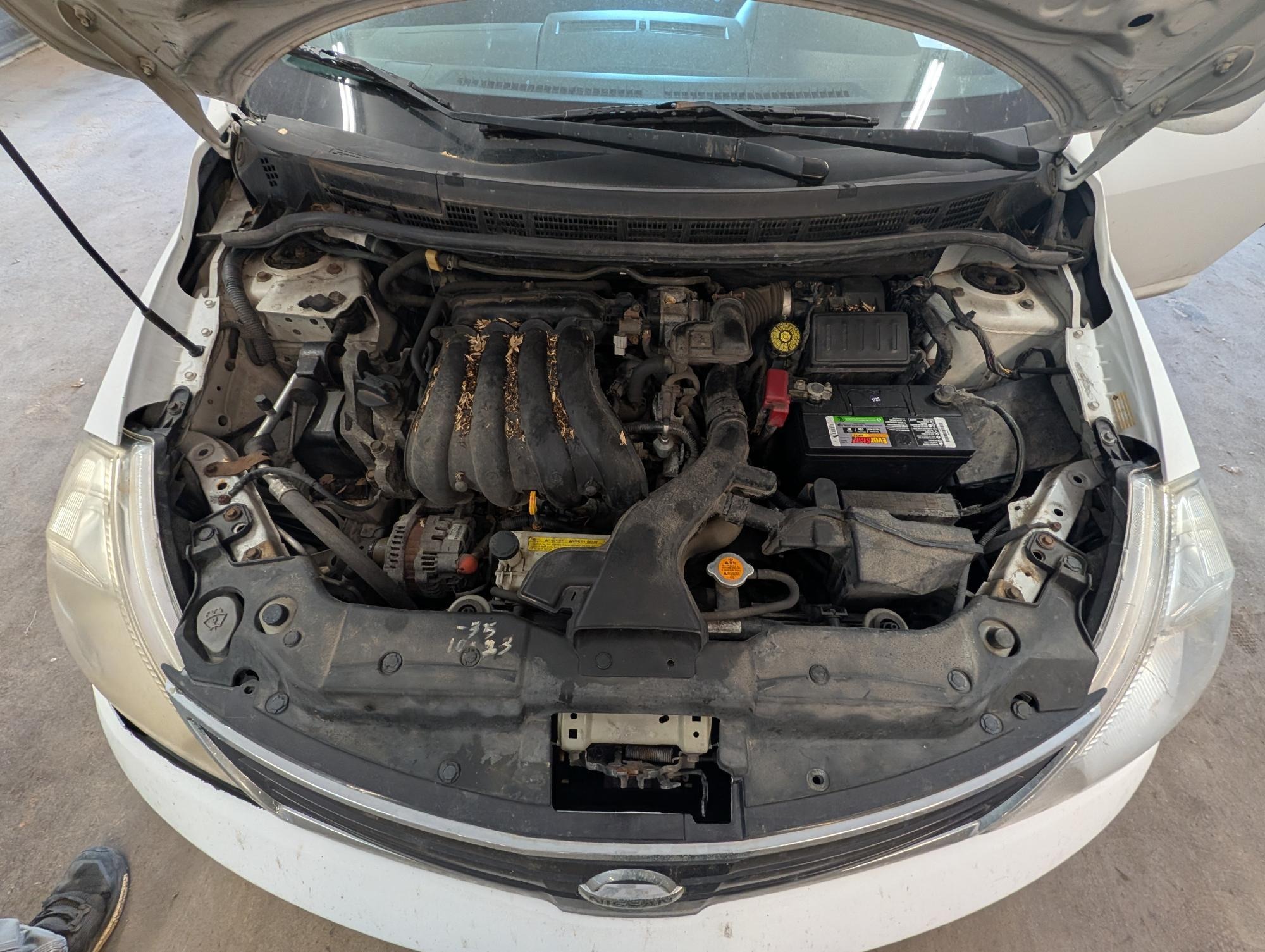 2012 nissan versa 1.8-sl-hatchback with 235732 miles for sale near elk-river, minnesota ecab2909fcde449c8e619d9cf30fba5e.jpg