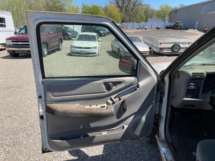 1997 chevrolet s-10-pickup ls with 76071 miles for sale near elk-river, minnesota ecbd33acd16e490ead2cdb1175619cbc.jpg
