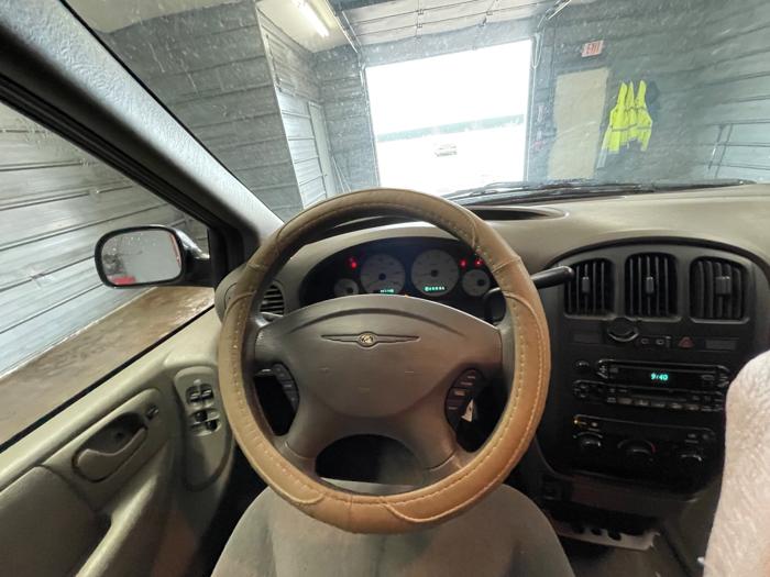 2003 chrysler voyager lx with 147148 miles for sale near elk-river, minnesota ecca1e1566464dd98caee4e79ebc5c98.jpeg