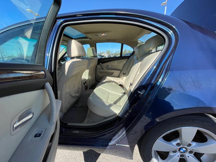 2008 bmw 5-series 528xi with 198093 miles for sale near lake-elmo, minnesota ecdab3d8f27149d6a91c4cc3e9d92be0.jpeg