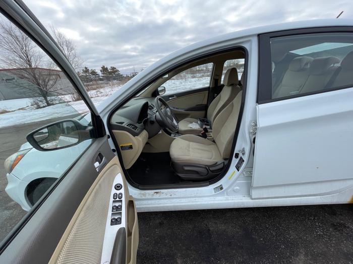 2014 hyundai accent gls-4-door with 168208 miles for sale near elk-river, minnesota ece3d59a397d45b0a34bac5e27f47562.jpeg