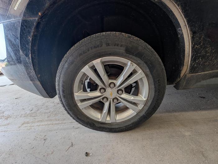 2015 chevrolet equinox ls-2wd with 154269 miles for sale near elk-river, minnesota ece93c4402bf47dabc0ea124927cdc07.jpg