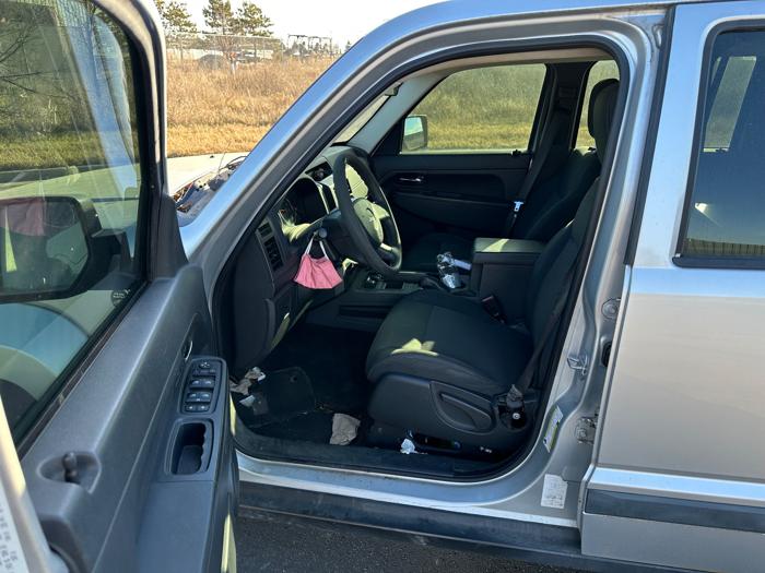 2009 jeep liberty sport-4wd with 231832 miles for sale near elk-river, minnesota ecee36e4cd64463ca43956c98b251d95.jpeg