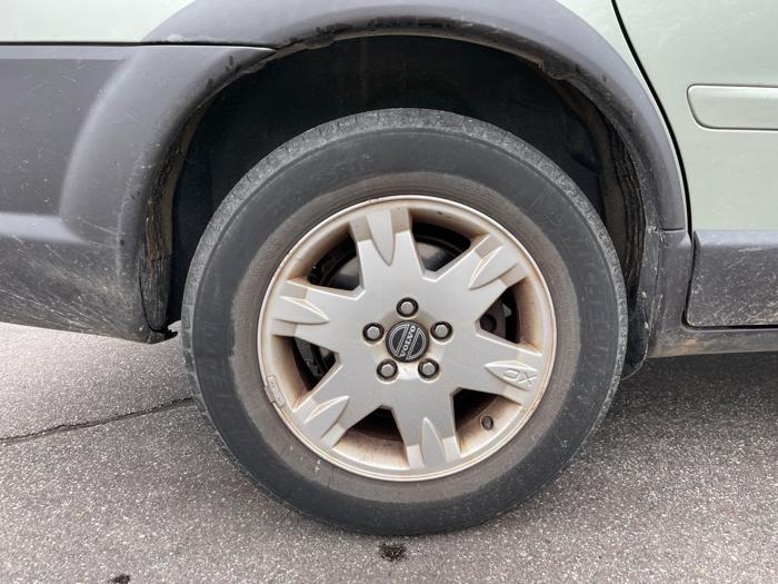 2006 volvo xc70 cross-country with 177343 miles for sale near elk-river, minnesota ed127fd7448642f2a93da0274154de59.jpeg