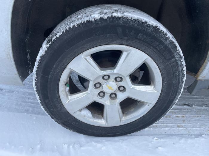 2015 chevrolet suburban lt-1500-4wd with 195173 miles for sale near white-bear-lake, minnesota ed2b42a5eb564542a24ec800c2db9a12.jpeg