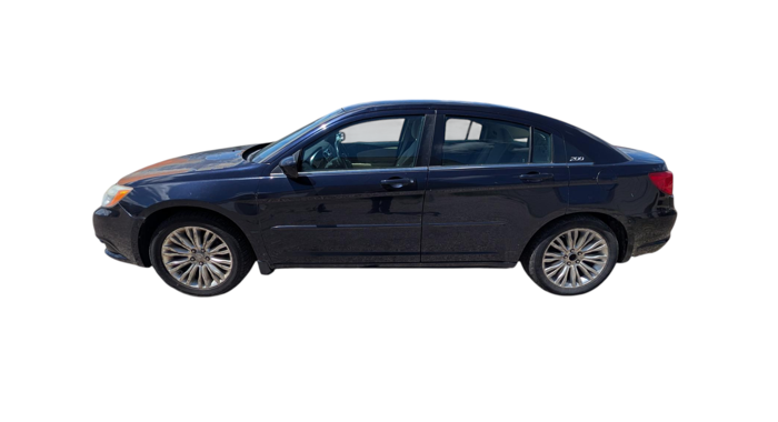 2011 chrysler 200 with 160270 miles for sale near elk-river, minnesota ed48a2460d80468db6e21bee5eec017b.png