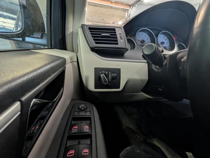 2013 volkswagen routan se with 157836 miles for sale near elk-river, minnesota ed4fcc596cee4ca8a65bf89d9d3ac562.jpg