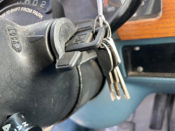 1993 chevrolet sport-van g20 with 97415 miles for sale near elk-river, minnesota ed54a16ae1784360a9dd2ff98b98765c.jpeg