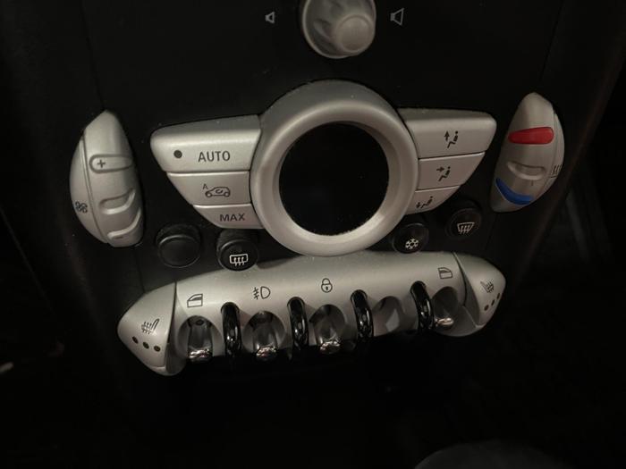 2008 mini clubman with 121837 miles for sale near elk-river, minnesota ed89279b5dd04e5586335a22fb0f36dd.jpg