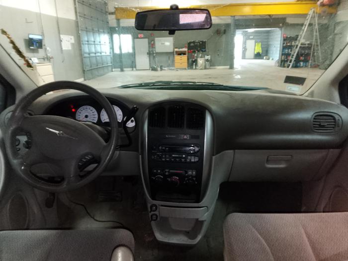 2006 chrysler town-&-country touring with 113578 miles for sale near elk-river, minnesota ed994d76d1644d4ab40f20665a5b83b5.jpg