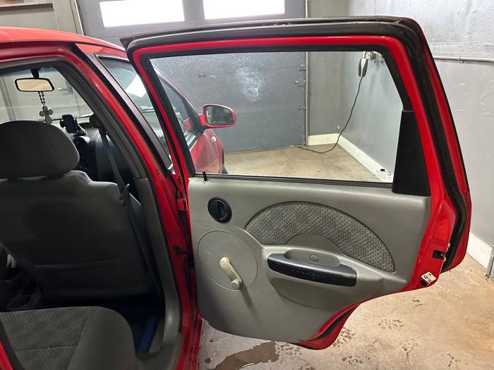 2005 chevrolet aveo special-value-5-door with 134023 miles for sale near elk-river, minnesota ed99684cc3774c87b4e9ef069c862d8f.jpeg