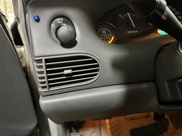 2005 buick century sedan with 226478 miles for sale near elk-river, minnesota edb2c7cb31ba48879a04f0b99db2147c.jpeg