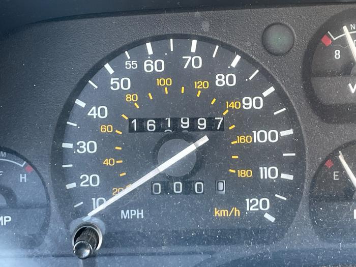 1994 ford thunderbird lx with 161997 miles for sale near elk-river, minnesota edb5fe6f7bd44a0f97ee57af22b8e954.jpeg