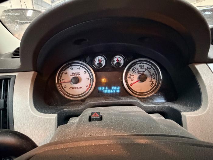 2010 ford focus se-sedan with 187365 miles for sale near elk-river, minnesota edc6c3294b1244a893e6074e482d418b.jpeg