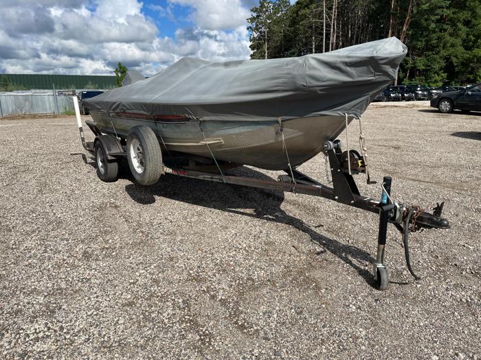 1988 basstracker v16 for sale near elk-river, minnesota edccdc857a8947c4b657091a3674d705.jpg