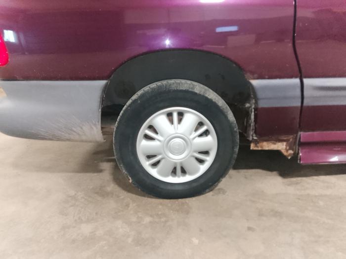 1999 plymouth grand-voyager expresso with 157963 miles for sale near elk-river, minnesota edda859a7d694a1d8ab71083afc3b2bf.jpg