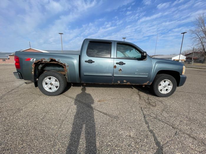 2010 chevrolet silverado-1500 lt1-crew-cab-4wd with 211196 miles for sale near annandale, minnesota ede465f43f9e4f9b92050e3aebd15bbd.jpeg