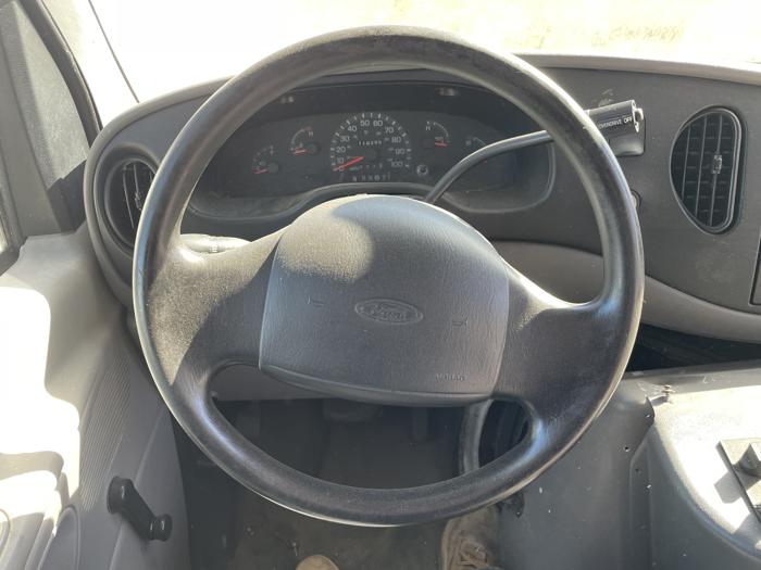 2001 ford e-350-sd sel with 110286 miles for sale near elk-river, minnesota ee27b97fe81944ffa903e200a7db2be6.jpg