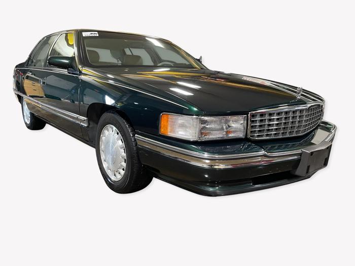 1996 cadillac deville with 110142 miles for sale near elk-river, minnesota ee3148d9e58b4df4a59125b8a876d18a.jpg