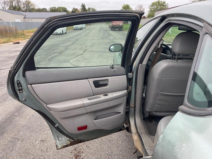 2006 ford taurus sel for sale near elk-river, minnesota ee3d9ea0357c475494683365a7ee766a.jpeg