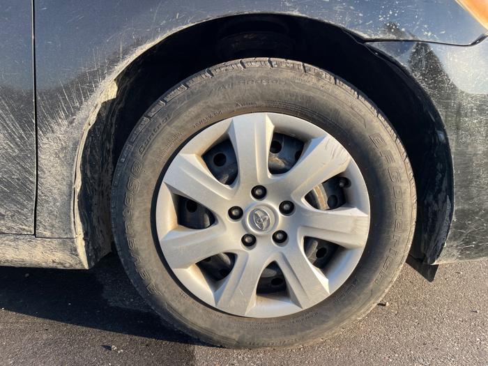 2010 toyota camry le-6-spd-at with 218566 miles for sale near elk-river, minnesota ee3de77b9aff484e94aad8fdb53298f3.jpeg
