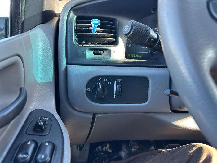 2003 ford windstar lx with 147052 miles for sale near elk-river, minnesota ee450e8110484d508f75165986db7562.jpeg