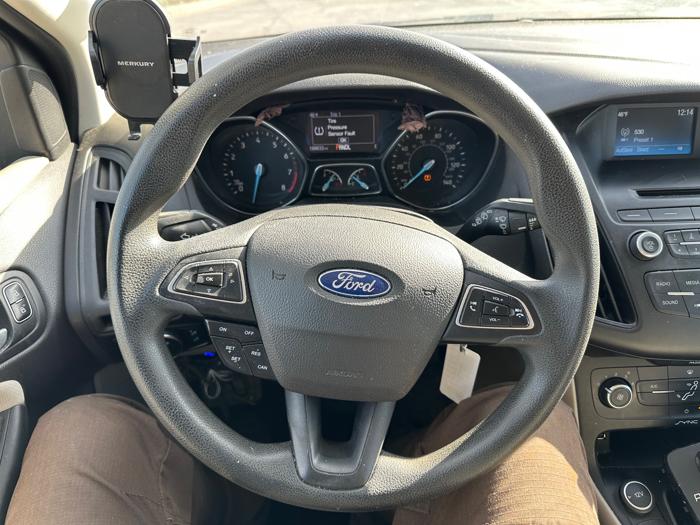 2015 ford focus se-hatch with 188633 miles for sale near elk-river, minnesota ee4b2aebae6a40b9a4afa9403478795f.jpeg