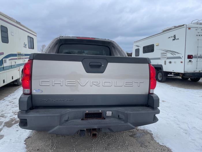 2003 chevrolet avalanche 1500 with 174308 miles for sale near elk-river, minnesota ee54a27d0b344ce0be6e9333391d2e8f.jpg