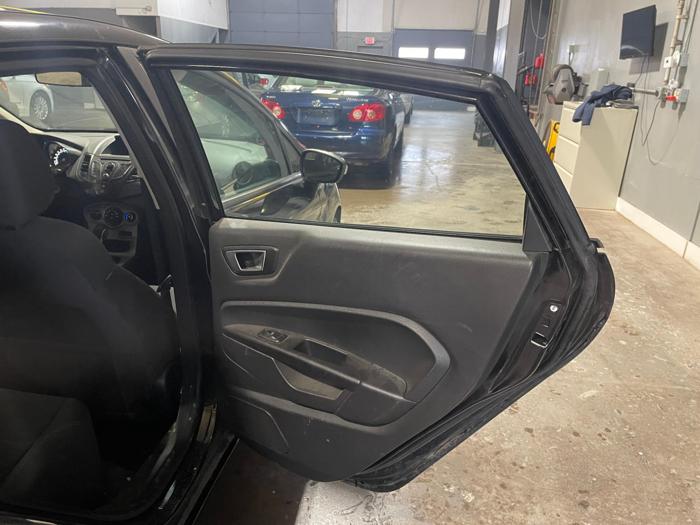 2014 ford fiesta se with 102610 miles for sale near elk-river, minnesota ee7892e42a374e3390823cc1d3db2630.jpg