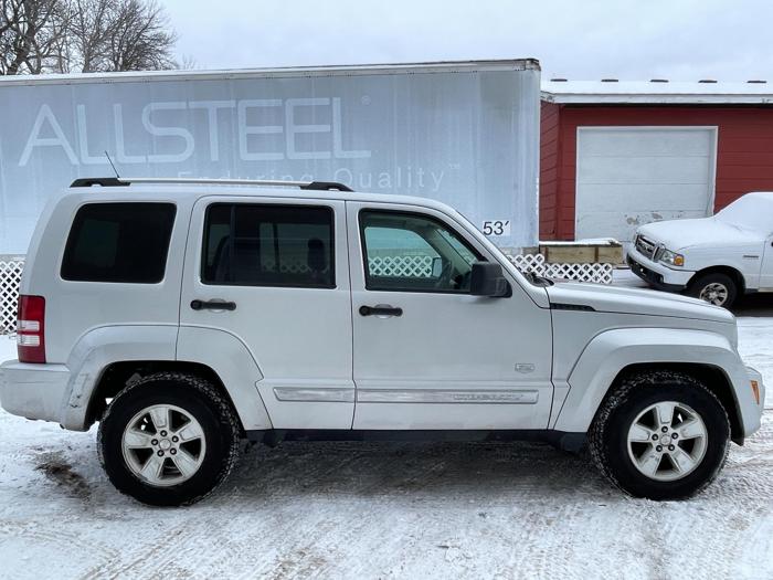 2011 jeep liberty sport with 163036 miles for sale near elk-river, minnesota ee78c4029fd449278f59dbd33974d395.jpg
