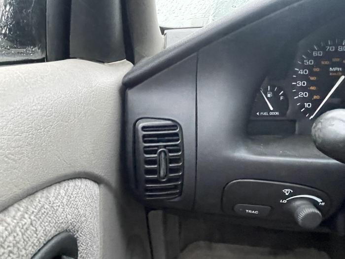 2000 saturn sw2 with 111716 miles for sale near elk-river, minnesota ee7b37422d154970a077377fa96acca7.jpg