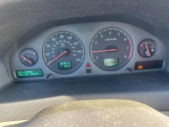 2003 volvo s60 with 163035 miles for sale near elk-river, minnesota eeacda5784ac4f55899d7d2f65631a55.jpg