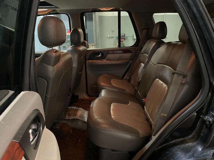 2004 gmc envoy slt with 197167 miles for sale near elk-river, minnesota eee842e6d2974cbe829b04b3e25dd770.jpg