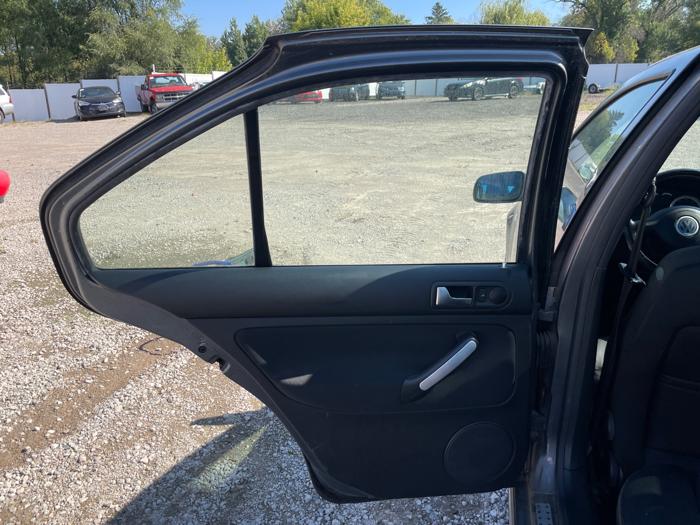 2004 volkswagen jetta gls-1.8t with 202248 miles for sale near elk-river, minnesota ef07d70d8fb64ed3bf6cec34d616fba0.jpeg