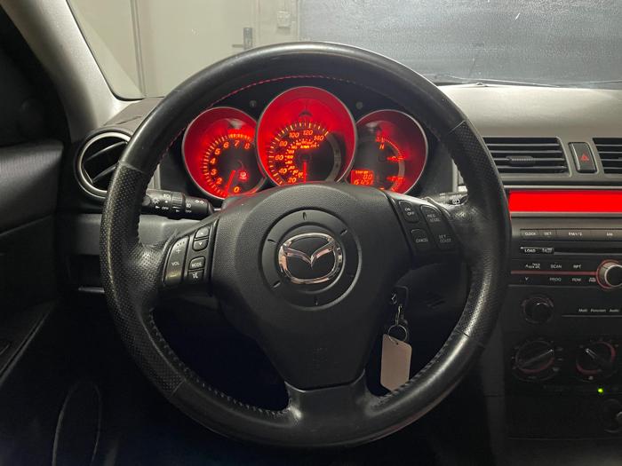 2004 Mazda Mazda3
