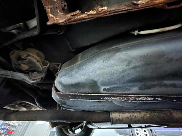 2005 chrysler pacifica awd with 163217 miles for sale near elk-river, minnesota ef0fe60bd05f4dfab12404e7c1b844e8.jpeg