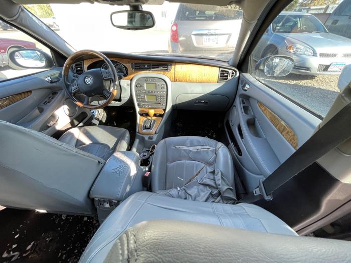 2005 jaguar x-type 3.0-sedan for sale near elk-river, minnesota ef64ac127397420bb5126c8f97ea9134.jpeg