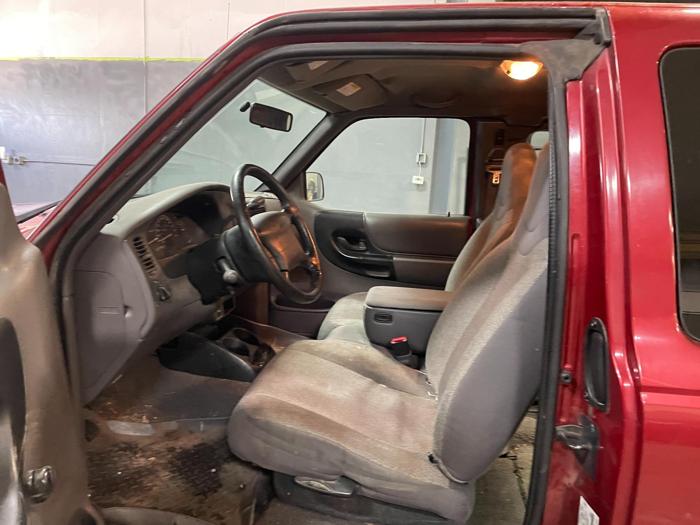 2000 ford ranger xlt with 88631 miles for sale near elk-river, minnesota efba8c9042dc4e56ac6e975f7fe04412.jpg