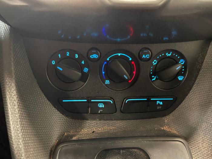 2014 ford transit-connect xlt with 139616 miles for sale near elk-river, minnesota efdd147b7a0b41279c72364ba33e228d.jpg