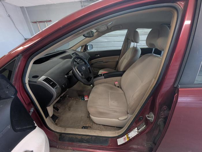 2005 toyota prius 4-door-liftback with 272841 miles for sale near elk-river, minnesota eff44b6b545a40fa9984f067d6d485d2.jpg