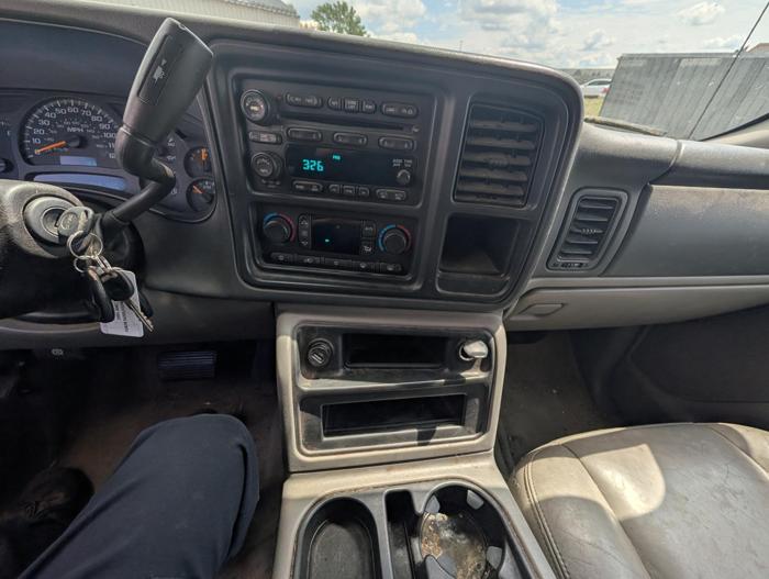 2005 gmc yukon-xl 1500-4wd with 171211 miles for sale near elk-river, minnesota f02f536829aa427f9eba9937c6981d7a.jpg