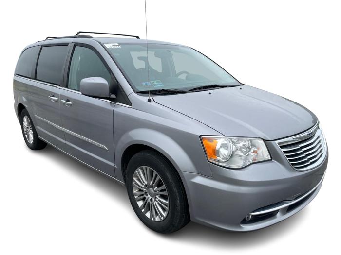 2016 chrysler town-&-country touring-l with 141316 miles for sale near elk-river, minnesota f0308078adf5444fa215e6c8fd6e84a8.jpg