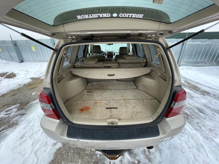 2005 toyota highlander limited-v6-4wd with 245208 miles for sale near elk-river, minnesota f030def986f449fb949c671390d78055.jpeg