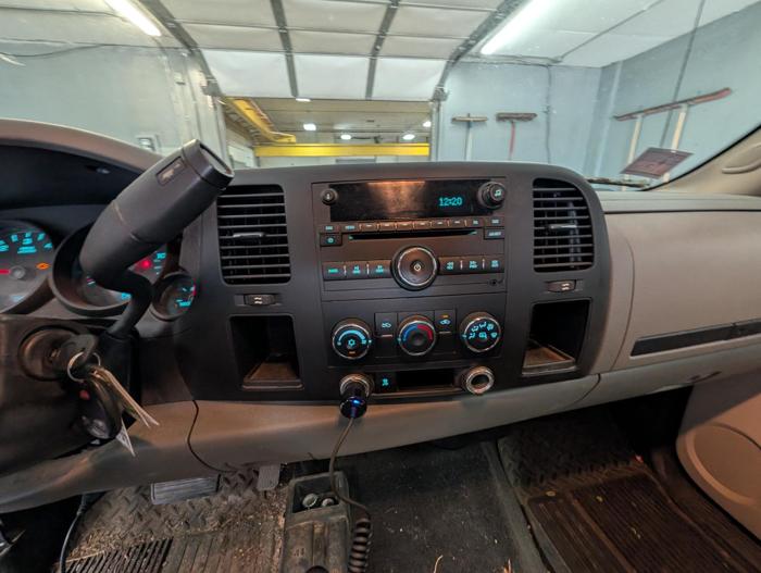 2011 chevrolet silverado-1500 work-truck-ext.-cab-4wd with 92157 miles for sale near elk-river, minnesota f05bb362eca24c81ab1ba1ae8143b5ca.jpg