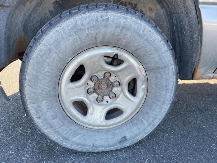 2002 chevrolet silverado 1500 with 245838 miles for sale near elk-river, minnesota f07bacf94dbd40888bd03525485b61a6.jpg