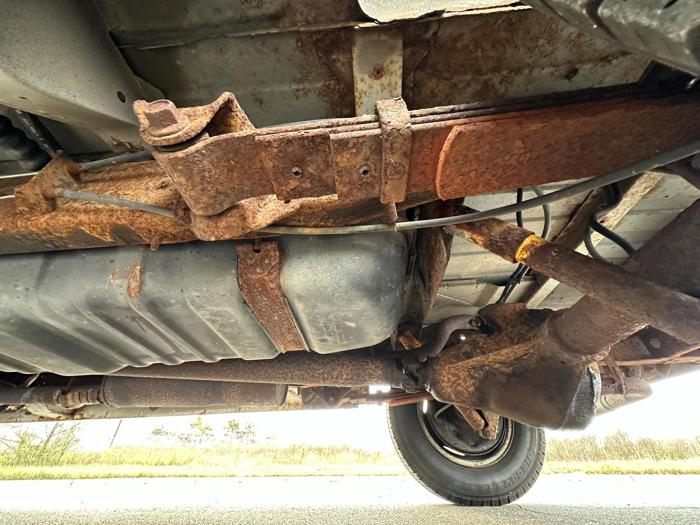 1996 ford econoline e250 with 148423 miles for sale near elk-river, minnesota f09b3df6d74f4e7c83ee6bdeb873e9ca.jpg