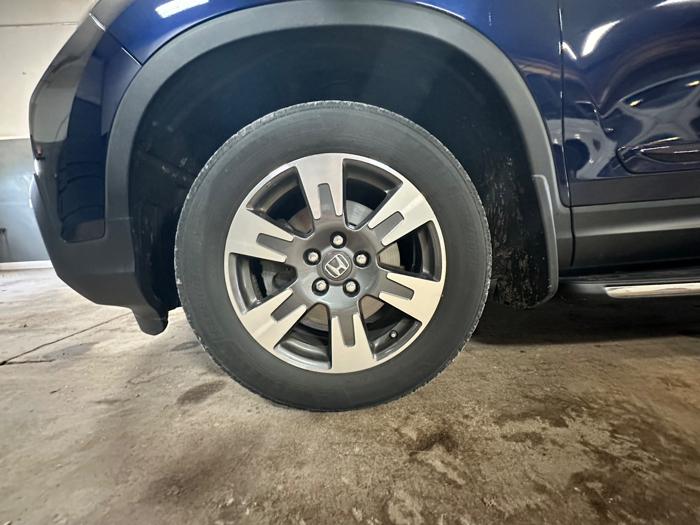 2017 honda ridgeline rtl-e-awd with 79152 miles for sale near elk-river, minnesota f0a3679ae4074f9490c6a2c865f7aef4.jpeg