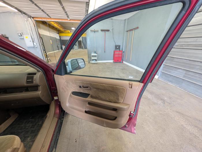 2004 honda cr-v ex-4wd-at with 159949 miles for sale near elk-river, minnesota f0bcf2d740ea42d9aa7e3e3c4f87179b.jpg